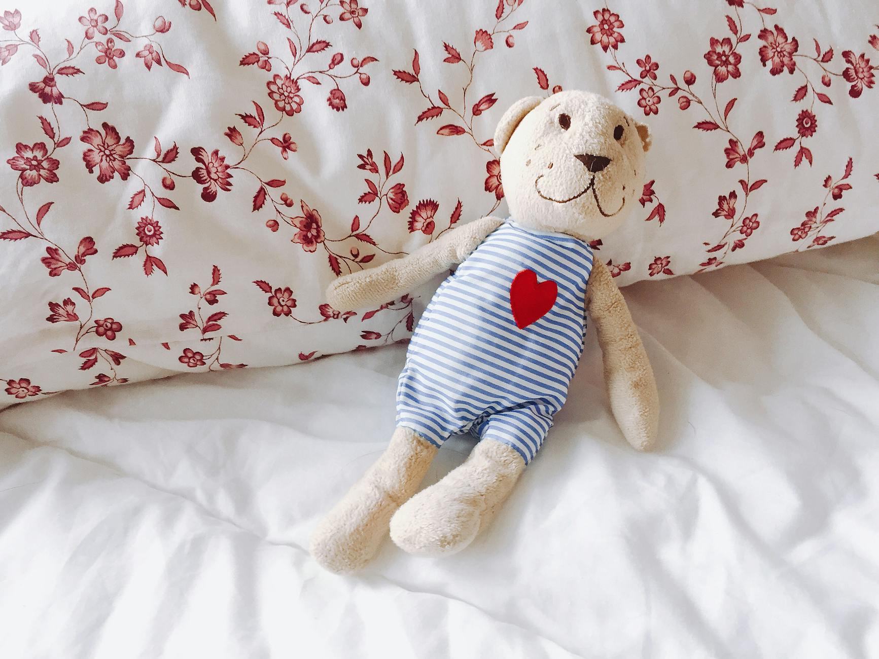 A surreal room overflowing with various lost items, giving a sense of organized chaos.